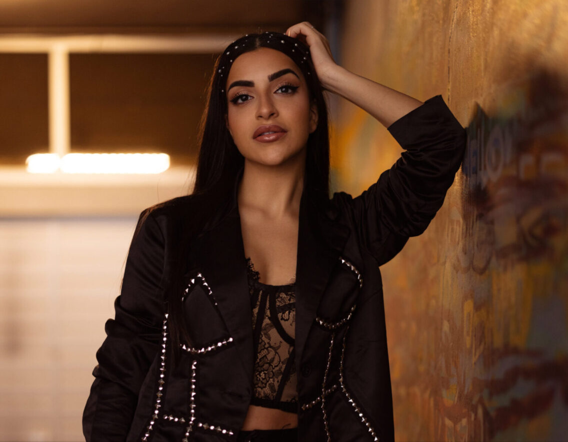 Dina Stars Releases “Lift Me Up” — A Feel-Good Pop Track